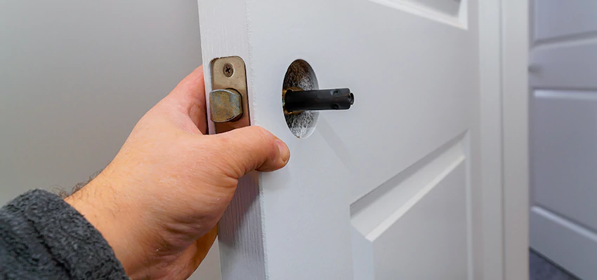Nighttime Locksmith For Lock Repair in Fresno, CA