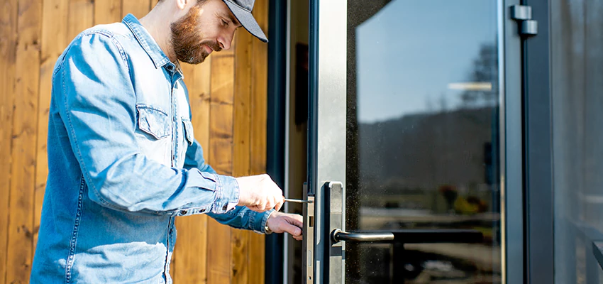 Frameless Glass Storefront Door Locks Replacement in Fresno, CA