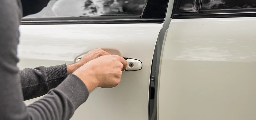 Unlock Car Door Service in Fresno, CA